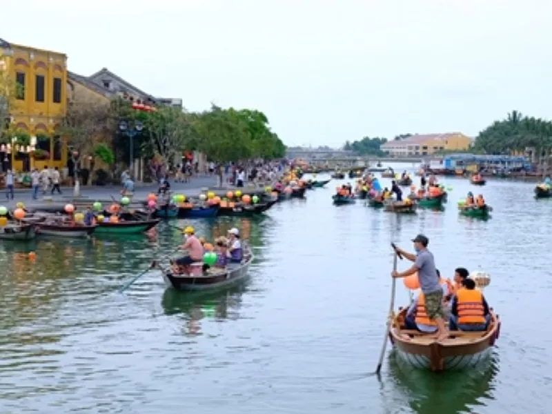 Vietnam Signature: Hanoi Heritage & Da Nang Shores photo 12