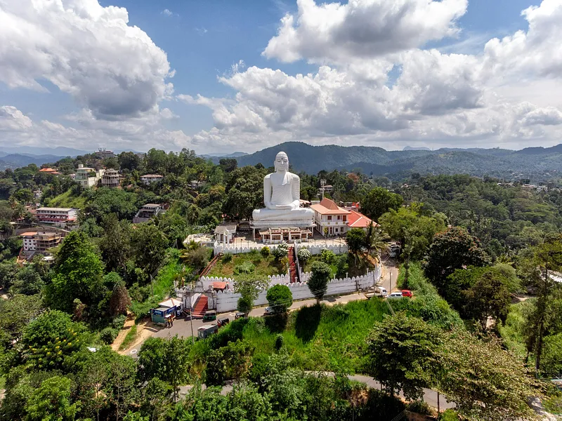 Sri Lanka at a Glance photo 13