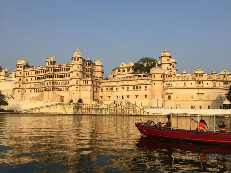 Udaipur with Mt Abu photo 2