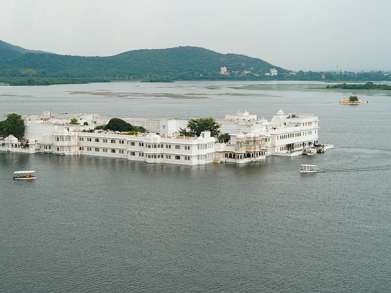 Udaipur with Mt Abu photo 4