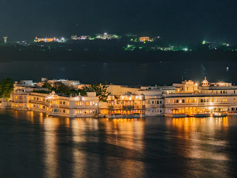 Udaipur with Mt Abu photo 6